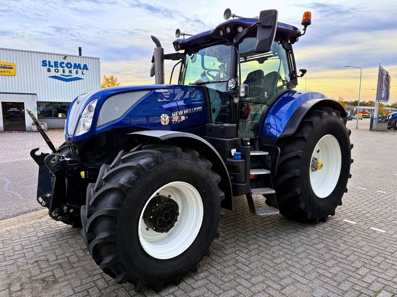 New Holland T7.270 AC 10 Years Blue Power Edition - Tractor agricol: Foto 1 New Holland T7.270 AC 10 Years Blue Power Edition - Tractor agricol: Foto 1