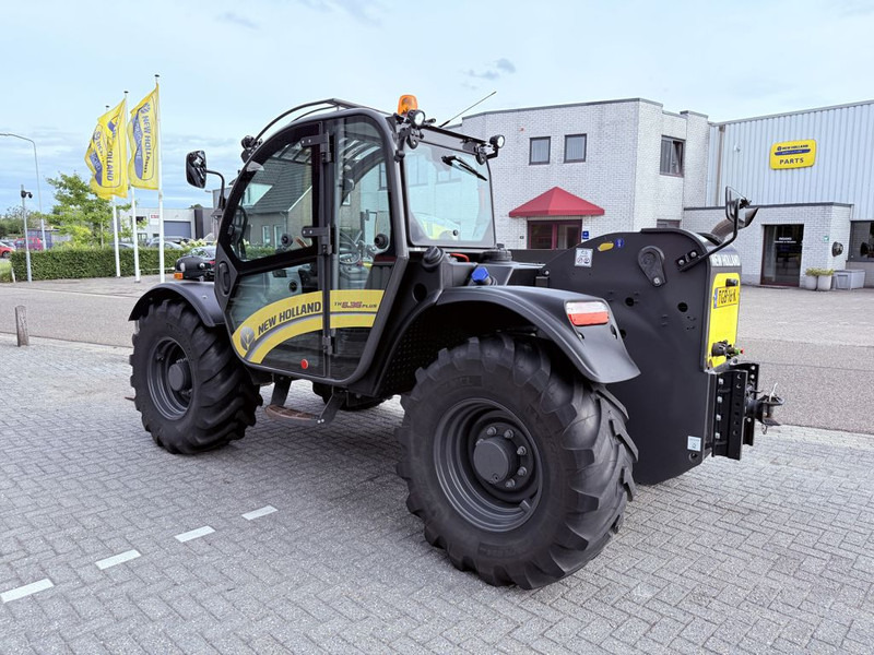 New Holland TH6.36 PLUS - Stivuitor telescopic: Foto 2 New Holland TH6.36 PLUS - Stivuitor telescopic: Foto 2