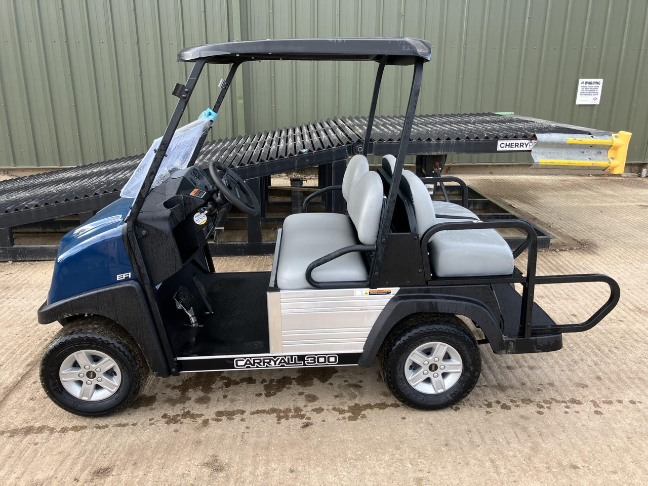 Club Car Carryall 300 w/ 4 Seat Conversion - Atv: Foto 5 Club Car Carryall 300 w/ 4 Seat Conversion - Atv: Foto 5