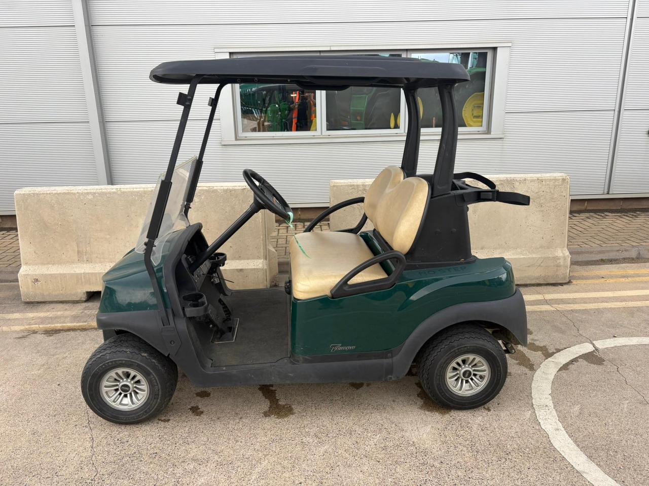 Clubcar Temp 48V Lead Acid Battery Golf Buggy - Mașină de golf: Foto 1 Clubcar Temp 48V Lead Acid Battery Golf Buggy - Mașină de golf: Foto 1