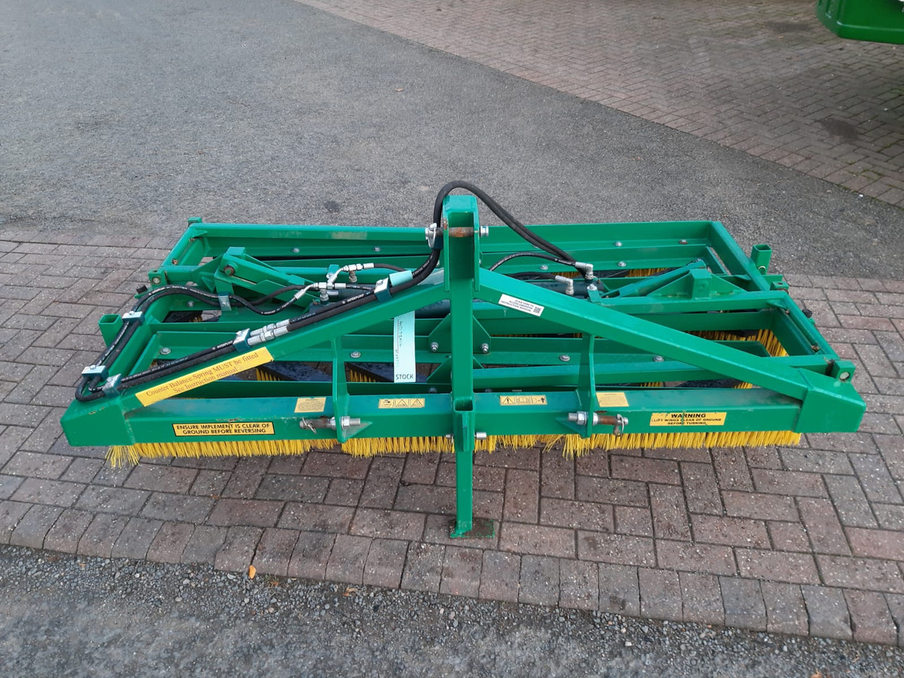 Greentek HMB186Y multibrush - Perie pentru Utilaje agricole: Foto 1 Greentek HMB186Y multibrush - Perie pentru Utilaje agricole: Foto 1