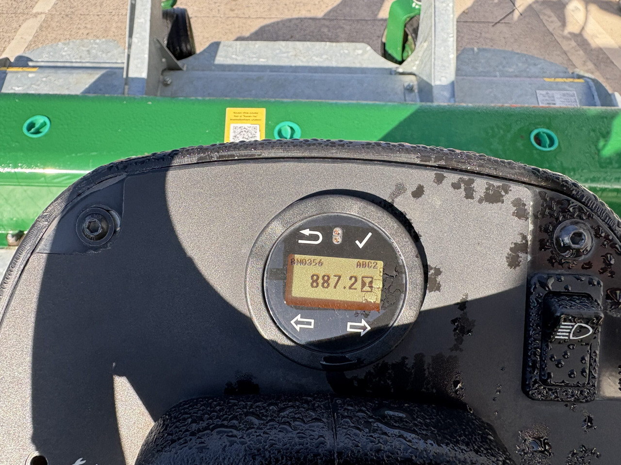John Deere 1570 C/w Major Cyclone Mower - Maşină de tuns iarba: Foto 5 John Deere 1570 C/w Major Cyclone Mower - Maşină de tuns iarba: Foto 5