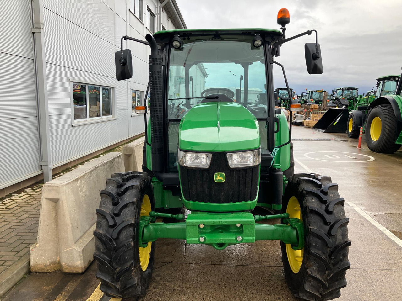 Tractor agricol nou John Deere 5075E: Foto 8