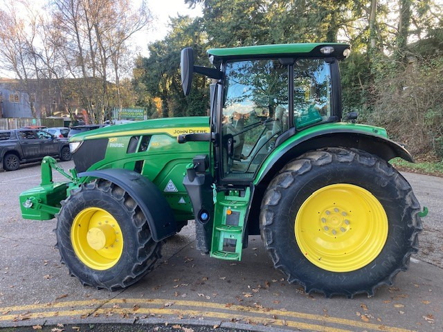 John Deere 6R 185 - Tractor agricol: Foto 1 John Deere 6R 185 - Tractor agricol: Foto 1