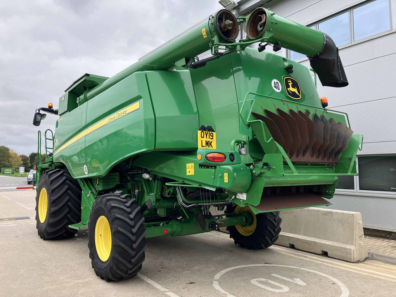 John Deere T670i HillMaster - Combină de recoltat cereale: Foto 3 John Deere T670i HillMaster - Combină de recoltat cereale: Foto 3