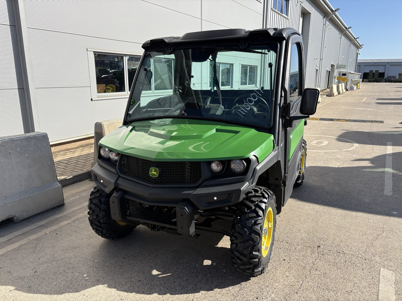 John Deere XUV865M Gator - Atv: Foto 2 John Deere XUV865M Gator - Atv: Foto 2