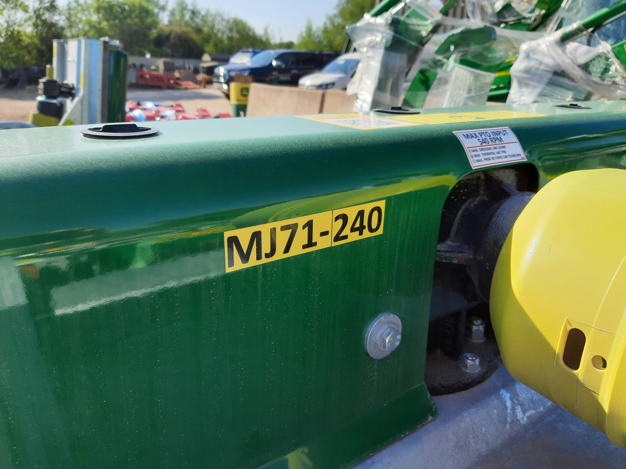 Major Swift MJ71-240 finishing mower - Maşină de tuns iarba: Foto 3 Major Swift MJ71-240 finishing mower - Maşină de tuns iarba: Foto 3