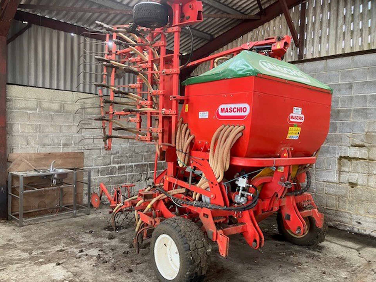 Maschio Primavera 6mtr Drill - Maşină agricole pentru semanat: Foto 4 Maschio Primavera 6mtr Drill - Maşină agricole pentru semanat: Foto 4