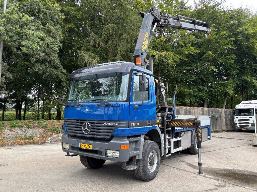 Mercedes-Benz Actros 1831/ 4x4 / Palfinger PK19000 Crane  - Camion cu macara: Foto 5 Mercedes-Benz Actros 1831/ 4x4 / Palfinger PK19000 Crane  - Camion cu macara: Foto 5