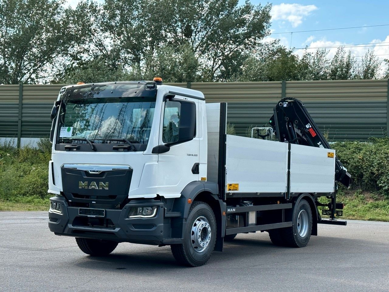 MAN TGM 18.320 4x2 Euro6e Kran Hiab - Camion cu macara: Foto 1 MAN TGM 18.320 4x2 Euro6e Kran Hiab - Camion cu macara: Foto 1