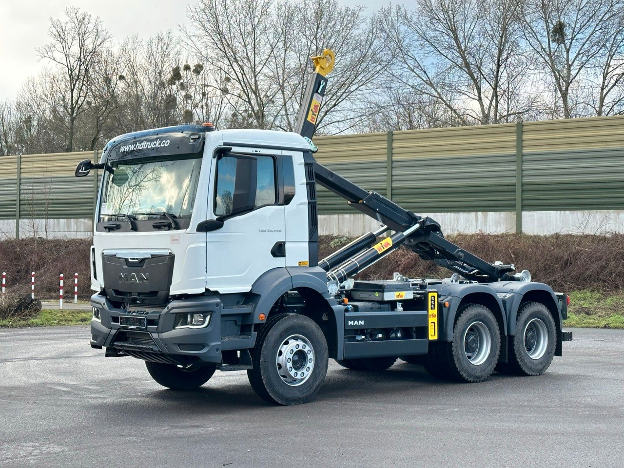 MAN TGS 33.440 6x4 Euro6e Abrollkipper Hyva - Camion cu cârlig, Camion cu macara: Foto 2 MAN TGS 33.440 6x4 Euro6e Abrollkipper Hyva - Camion cu cârlig, Camion cu macara: Foto 2