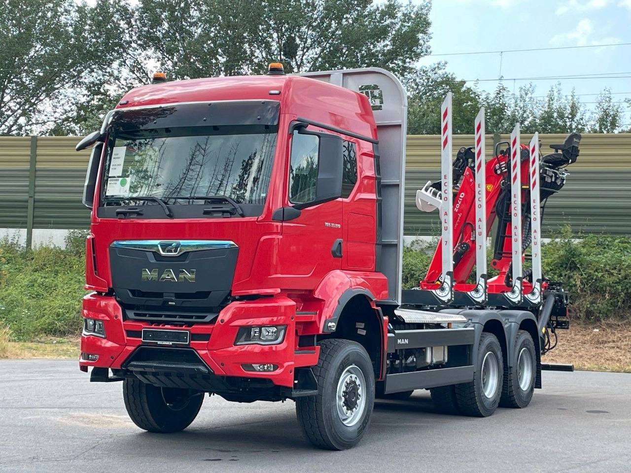 MAN TGS 33.520 6X6 Euro6e Radstand 3900mm EPSILON - Camion forestier, Camion cu macara: Foto 3 MAN TGS 33.520 6X6 Euro6e Radstand 3900mm EPSILON - Camion forestier, Camion cu macara: Foto 3