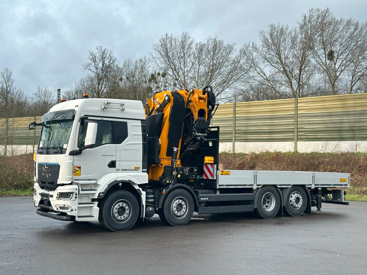 MAN TGS 35.520 8X2 Hiab EFFER 955-8s +Jib 6s - Camion cu macara: Foto 4 MAN TGS 35.520 8X2 Hiab EFFER 955-8s +Jib 6s - Camion cu macara: Foto 4