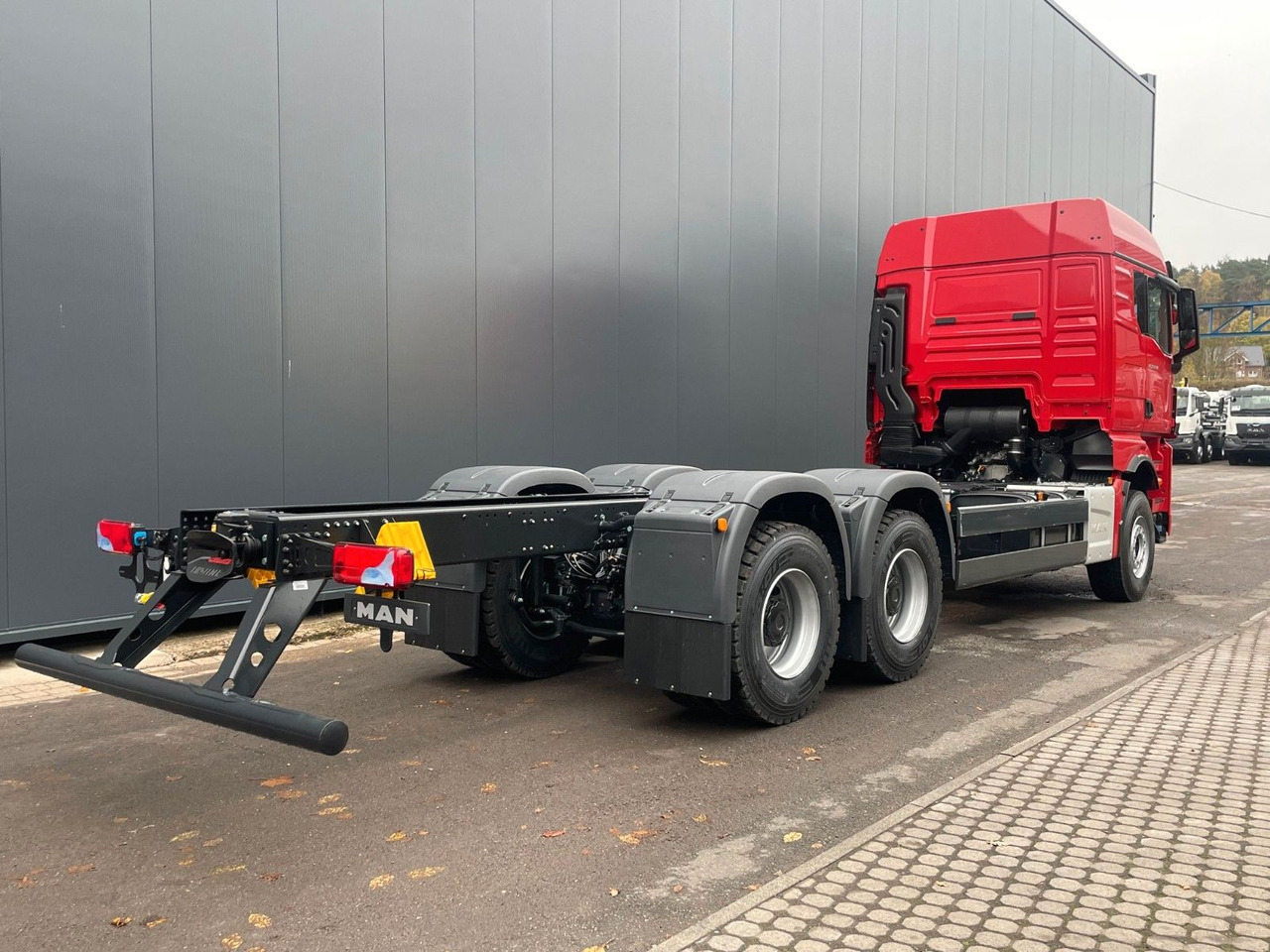 MAN TGX 33.510 6X4 BL - Camion şasiu: Foto 3 MAN TGX 33.510 6X4 BL - Camion şasiu: Foto 3