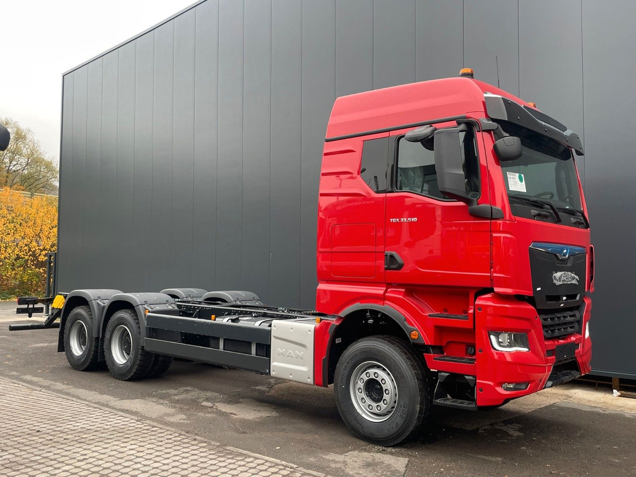 MAN TGX 33.510 6X4 BL - Camion şasiu: Foto 2 MAN TGX 33.510 6X4 BL - Camion şasiu: Foto 2