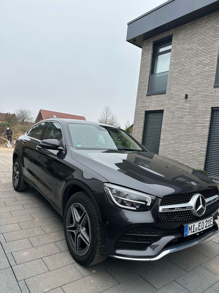 Mercedes-Benz GLC 300 GLC -Klasse Coupe GLC 300 e 4Matic - SUV: Foto 3 Mercedes-Benz GLC 300 GLC -Klasse Coupe GLC 300 e 4Matic - SUV: Foto 3