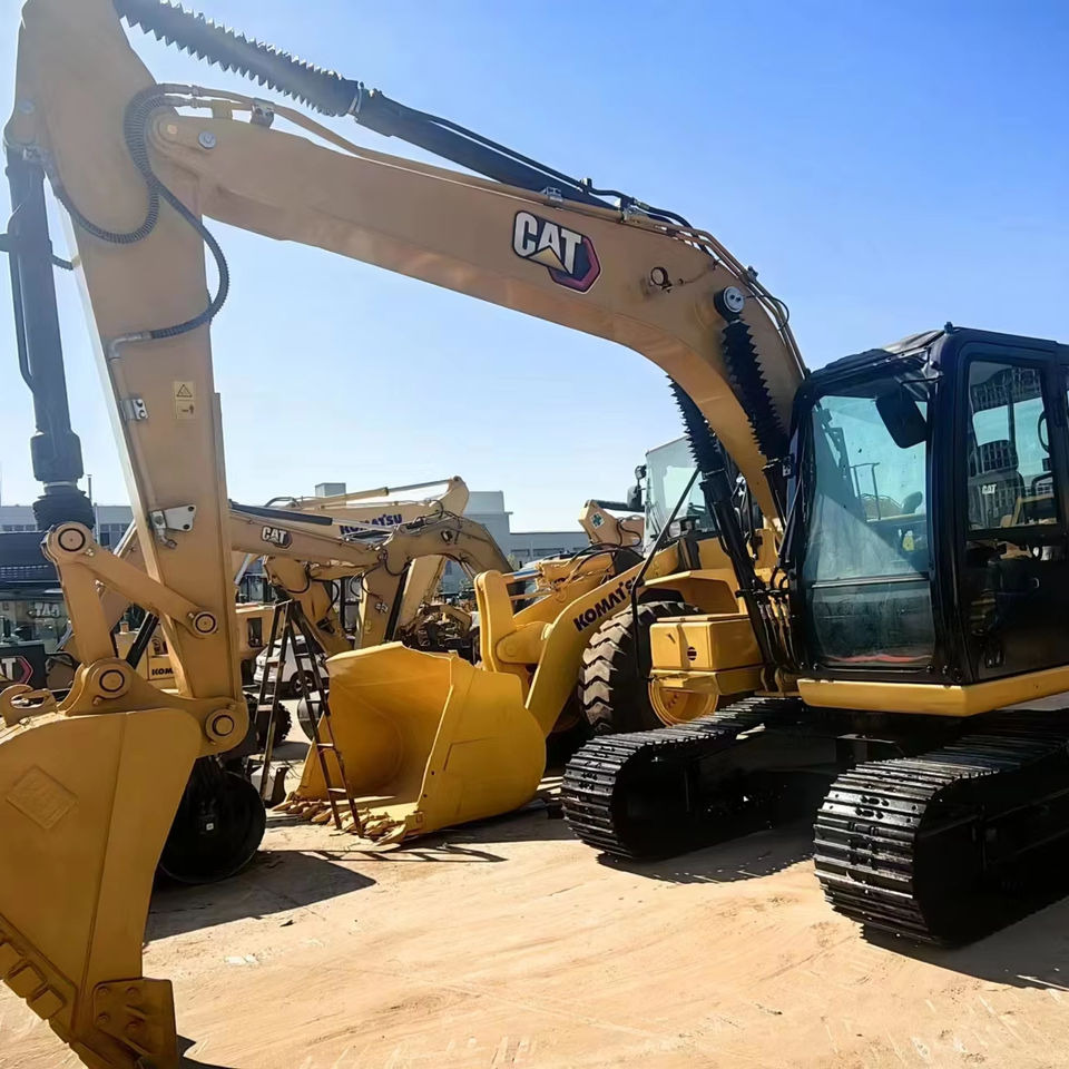 Caterpillar Used 20 Ton Tier 4 Excavator 312GC 312D2GC 313D 320D with Low Price Core Components Engine and Bearing - Excavator pe şenile: Foto 1 Caterpillar Used 20 Ton Tier 4 Excavator 312GC 312D2GC 313D 320D with Low Price Core Components Engine and Bearing - Excavator pe şenile: Foto 1