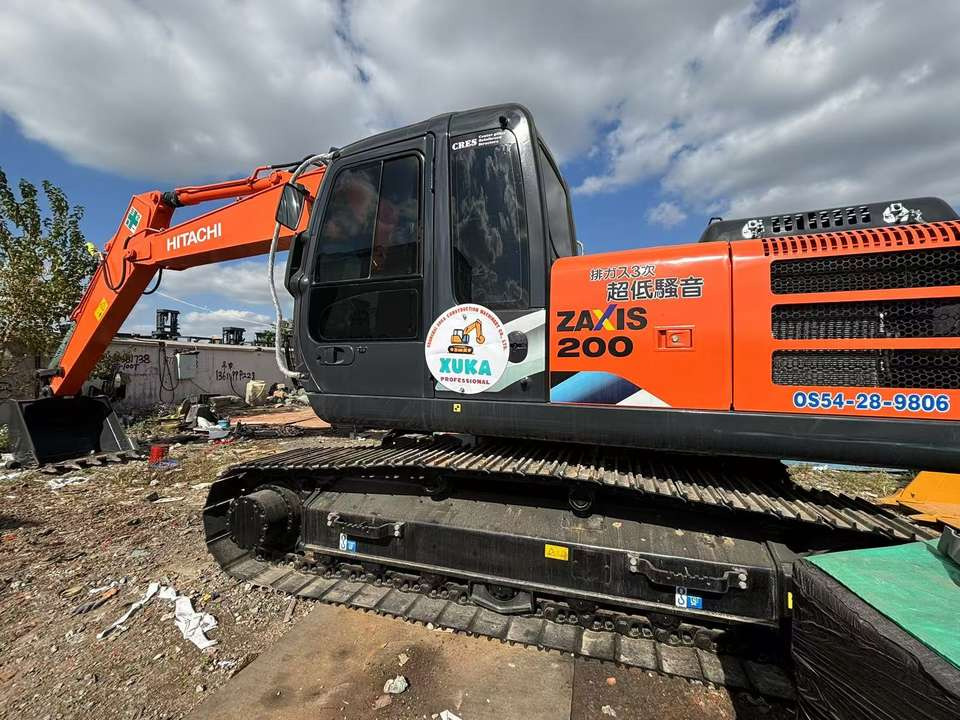 HITACHI ZX200-3 - Excavator pe şenile: Foto 5 HITACHI ZX200-3 - Excavator pe şenile: Foto 5