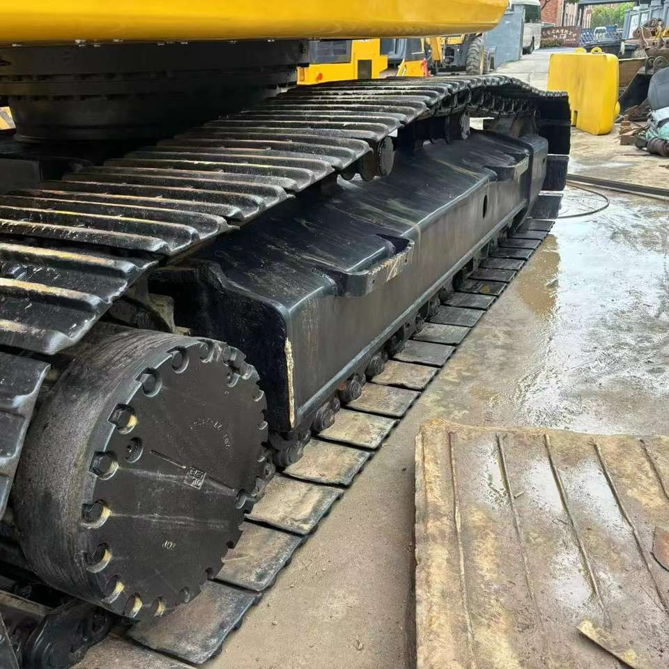 KOMATSU PC 300 - Excavator pe şenile: Foto 2 KOMATSU PC 300 - Excavator pe şenile: Foto 2