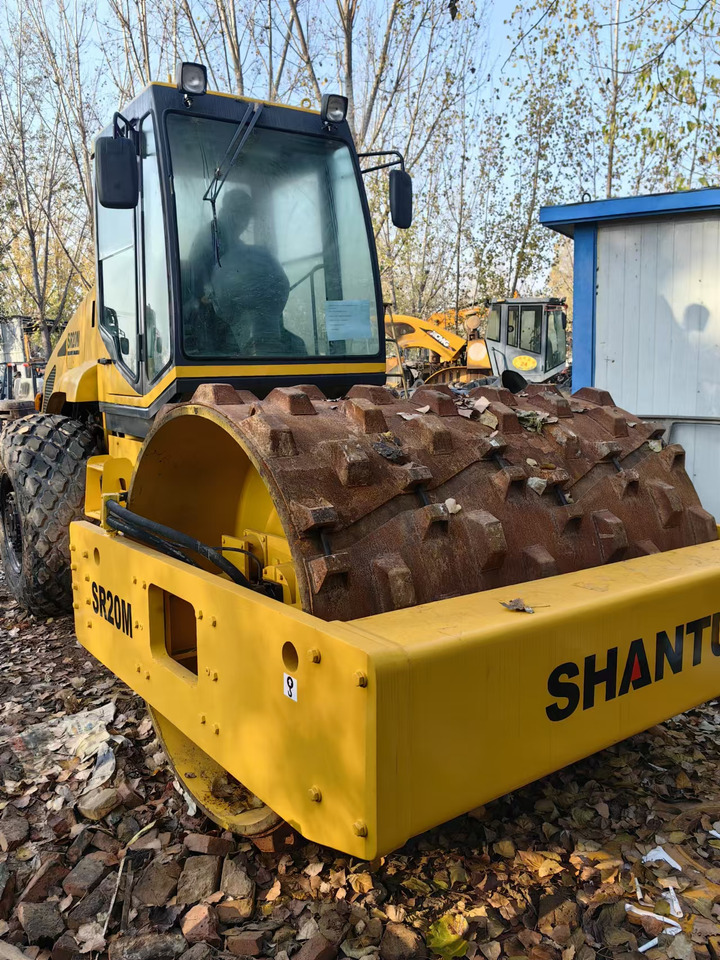 SHANTUI SR20M - Cilindru compactor: Foto 1 SHANTUI SR20M - Cilindru compactor: Foto 1