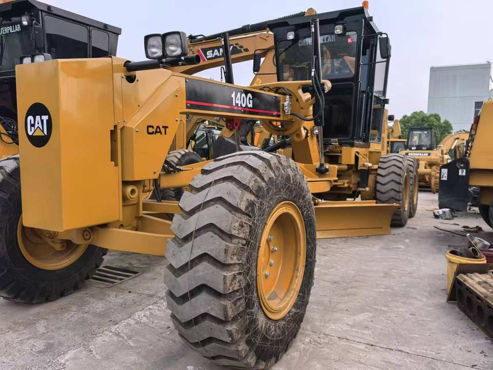 Second Hand Used Construction Machinery Japanese CAT 140G Grader Caterpillar Brand for Sale With Good Condition and Price - Autogreder: Foto 2 Second Hand Used Construction Machinery Japanese CAT 140G Grader Caterpillar Brand for Sale With Good Condition and Price - Autogreder: Foto 2