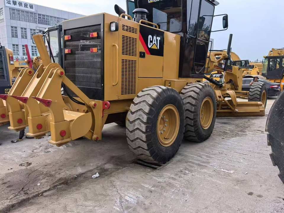 Second Hand Used Construction Machinery Japanese CAT 140G Grader Caterpillar Brand for Sale With Good Condition and Price - Autogreder: Foto 3 Second Hand Used Construction Machinery Japanese CAT 140G Grader Caterpillar Brand for Sale With Good Condition and Price - Autogreder: Foto 3