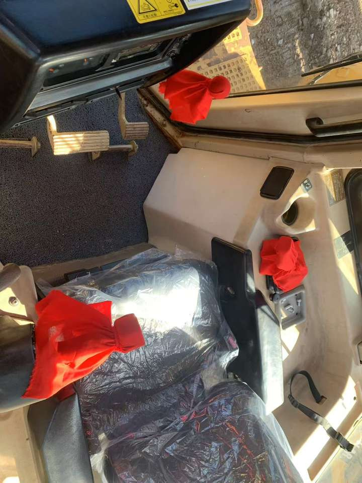 Used Caterpillar Bulldozer D6R, Caterpillar Bulldozer, Caterpillar D6R Bulldozer - Buldozer: Foto 5 Used Caterpillar Bulldozer D6R, Caterpillar Bulldozer, Caterpillar D6R Bulldozer - Buldozer: Foto 5