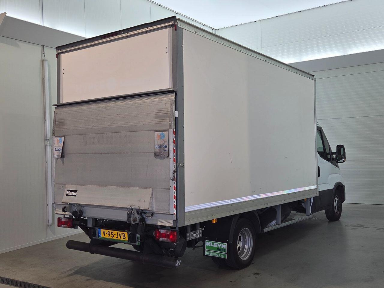 Iveco Daily 35C16H 2.3 375 | 2021 | 104.159 km | V95JVB | NAP: Geen oordeel - Alte utilaje: Foto 4 Iveco Daily 35C16H 2.3 375 | 2021 | 104.159 km | V95JVB | NAP: Geen oordeel - Alte utilaje: Foto 4