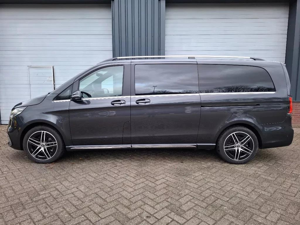 Mercedes-Benz V-Klasse AVANTGARDE V300D AUT 4MATIC EXTRA LANG V-09-HGN 2024 - Alte utilaje: Foto 4 Mercedes-Benz V-Klasse AVANTGARDE V300D AUT 4MATIC EXTRA LANG V-09-HGN 2024 - Alte utilaje: Foto 4