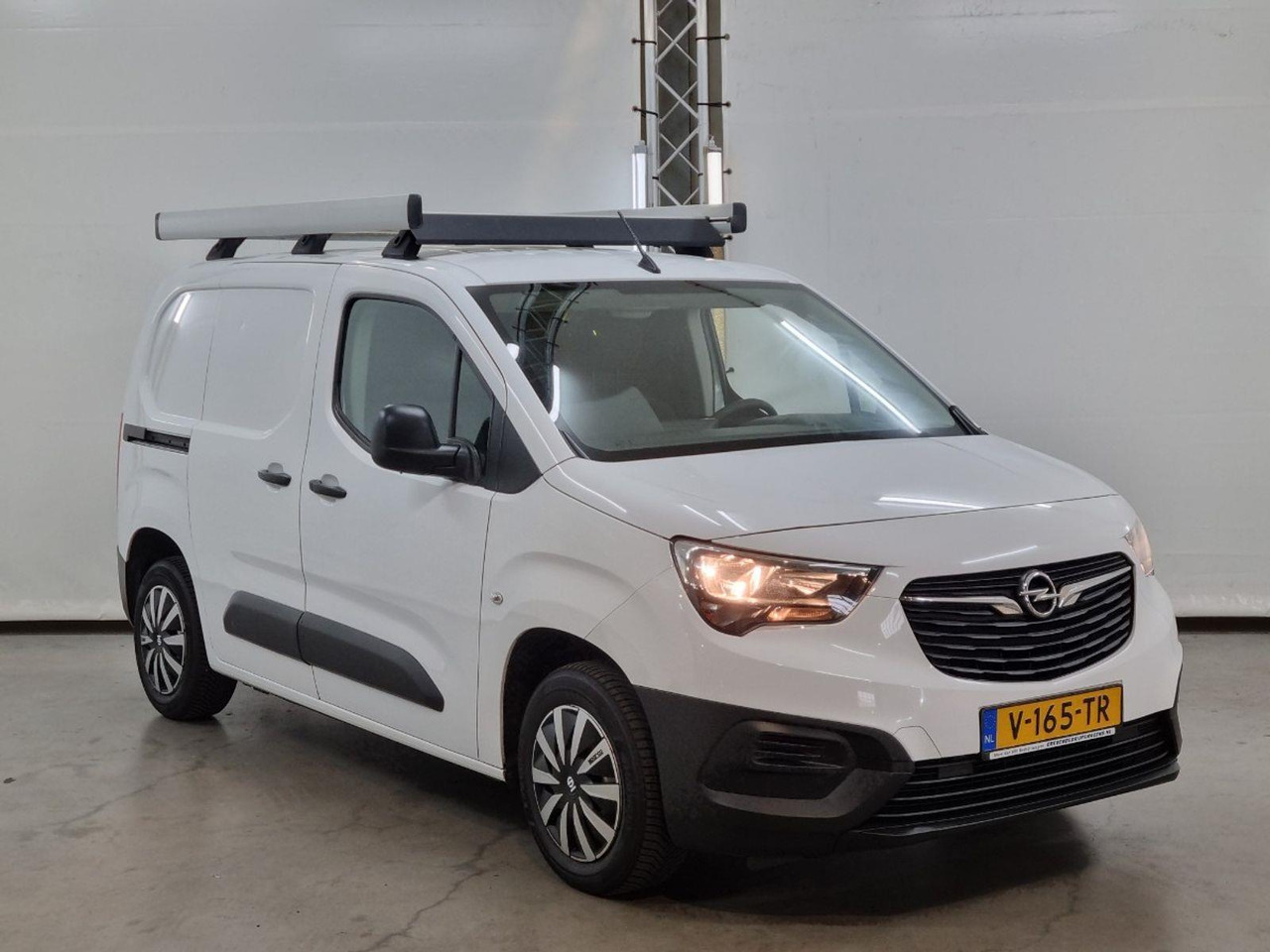 Opel Combo 1.6D L1H1 Edition | 2018 | 163.018 km | V165TR | NAP: Logisch - Alte utilaje: Foto 2 Opel Combo 1.6D L1H1 Edition | 2018 | 163.018 km | V165TR | NAP: Logisch - Alte utilaje: Foto 2