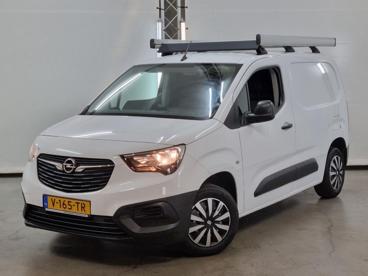 Opel Combo 1.6D L1H1 Edition | 2018 | 163.018 km | V165TR | NAP: Logisch - Alte utilaje: Foto 1 Opel Combo 1.6D L1H1 Edition | 2018 | 163.018 km | V165TR | NAP: Logisch - Alte utilaje: Foto 1