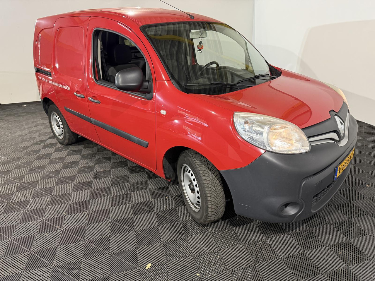 Renault | Kangoo | 1.5 dCi 90 Energy Luxe | 2018 | 228.806 km | V665KT | Logisch - Alte utilaje: Foto 3 Renault | Kangoo | 1.5 dCi 90 Energy Luxe | 2018 | 228.806 km | V665KT | Logisch - Alte utilaje: Foto 3