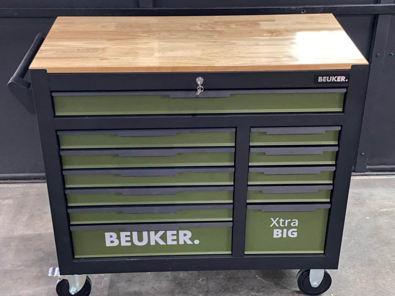 Beuker Xtra Big Gereedschapskist Nieuw - Echipament de atelier: Foto 1 Beuker Xtra Big Gereedschapskist Nieuw - Echipament de atelier: Foto 1
