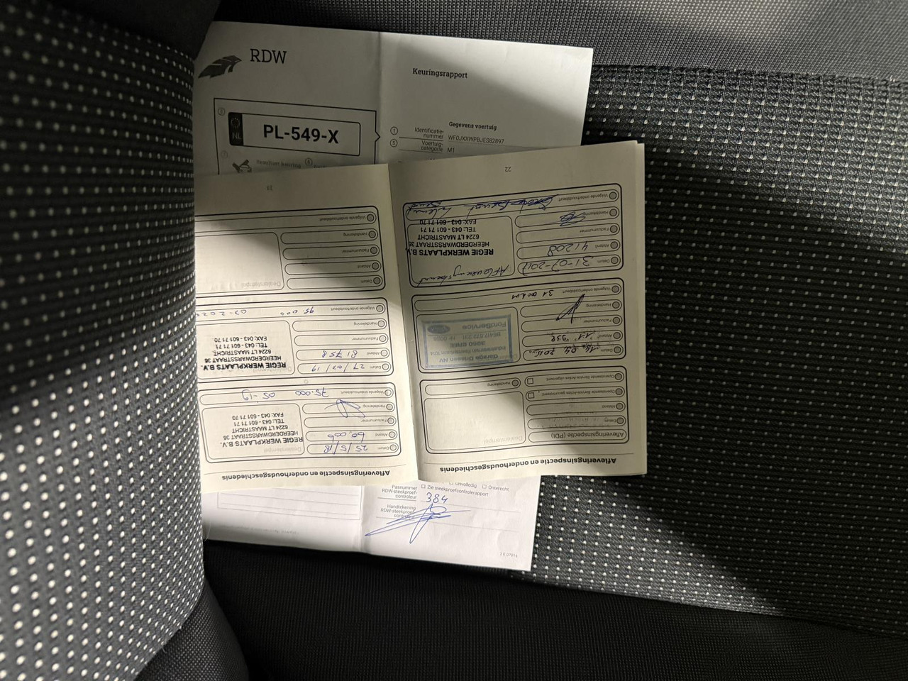 Ford | C-Max | 1.0 Ambiente | 2014 | 197.555 km | PL549X | Geen oordeel - Automobil: Foto 2 Ford | C-Max | 1.0 Ambiente | 2014 | 197.555 km | PL549X | Geen oordeel - Automobil: Foto 2