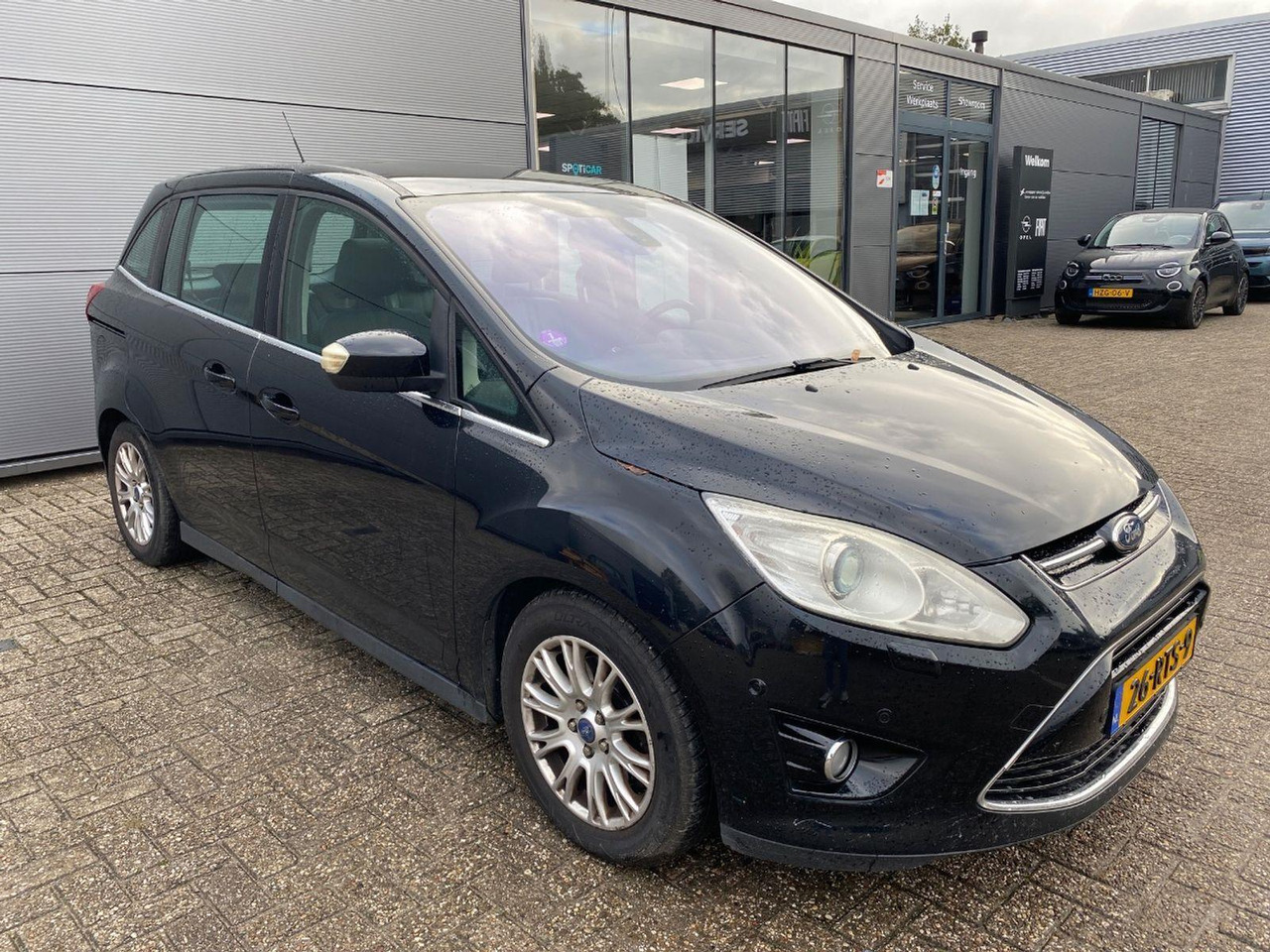 Ford Grand C-Max 1.6 EcoBoost Titanium 7p. | 2011 | 226.405 km | 26RTS9 | NAP: Logisch - Automobil: Foto 2 Ford Grand C-Max 1.6 EcoBoost Titanium 7p. | 2011 | 226.405 km | 26RTS9 | NAP: Logisch - Automobil: Foto 2