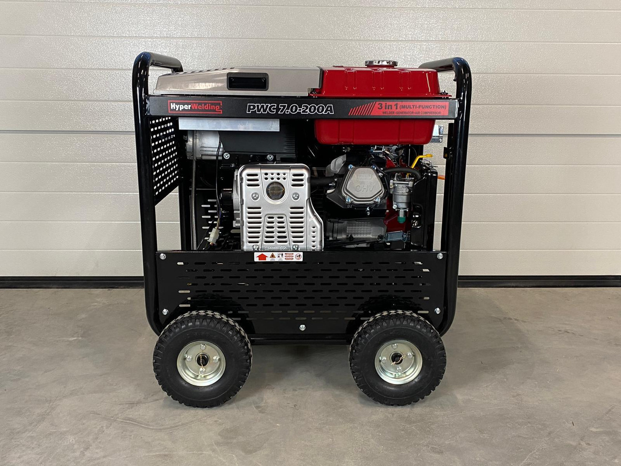 HyperWelding PWC7.0-200A 3 in 1 Multimachine (Generator, Lasapparaat en Luchtcompressor) - Echipament de atelier: Foto 4 HyperWelding PWC7.0-200A 3 in 1 Multimachine (Generator, Lasapparaat en Luchtcompressor) - Echipament de atelier: Foto 4