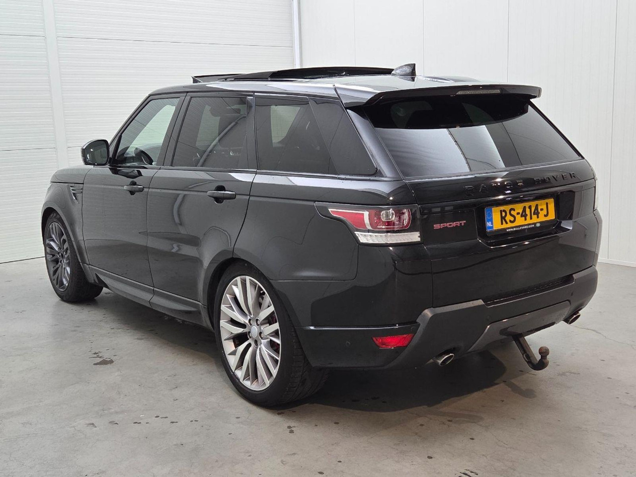 Land Rover Range Rover Sport 3.0 SDV6 Autobiography Dynamic | 2017 | 129.202 km | Automaat | RS414J | NAP: Geen oordeel - SUV: Foto 3 Land Rover Range Rover Sport 3.0 SDV6 Autobiography Dynamic | 2017 | 129.202 km | Automaat | RS414J | NAP: Geen oordeel - SUV: Foto 3