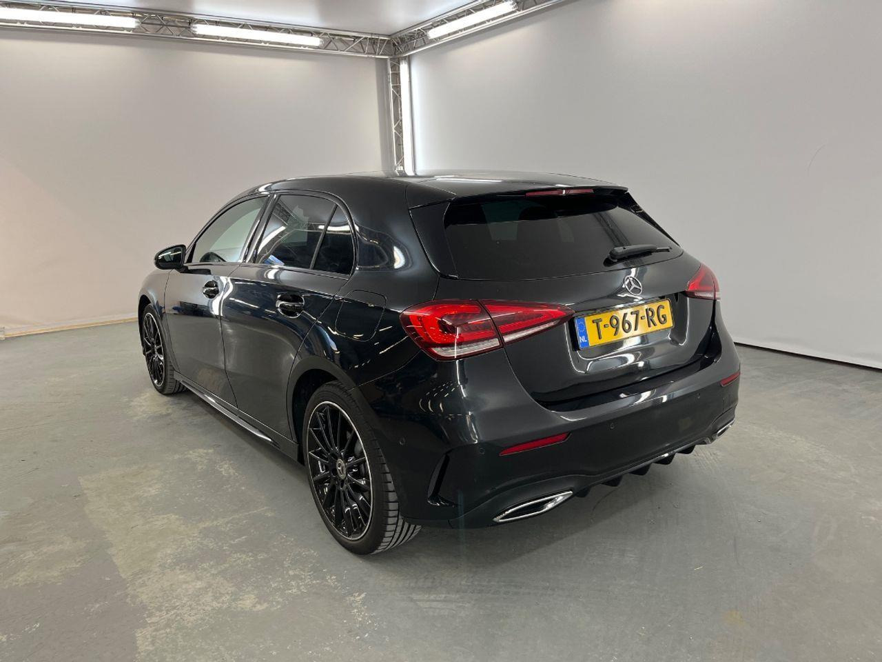 Mercedes - Benz A - klasse 250 e Business Line | 2022 | 26.677 km | Automaat | T967RG | NAP: Geen oordeel - Hatchback: Foto 4 Mercedes - Benz A - klasse 250 e Business Line | 2022 | 26.677 km | Automaat | T967RG | NAP: Geen oordeel - Hatchback: Foto 4