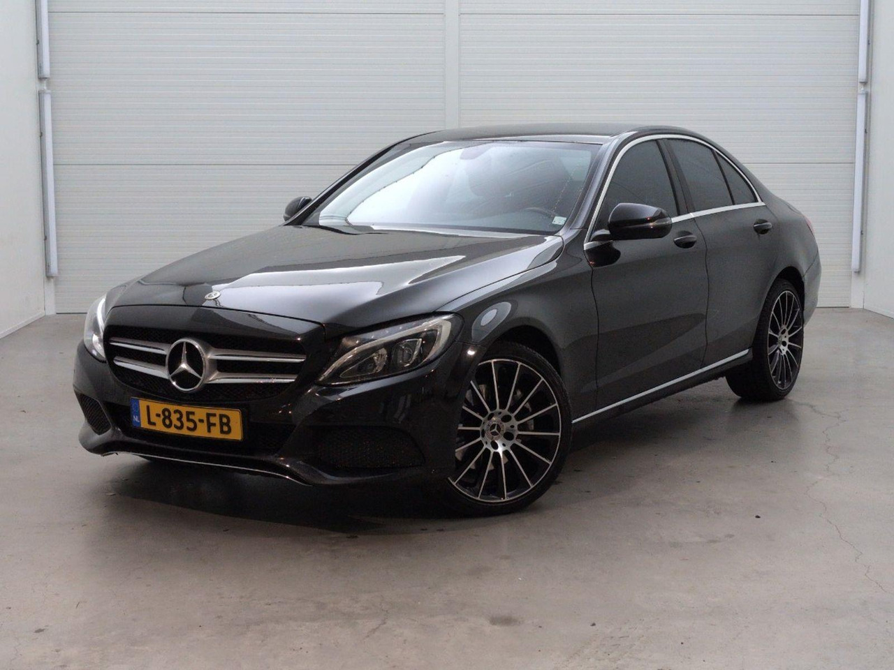 Mercedes-Benz C-klasse 250 CDI 4MATIC Premium Plus | 2017 | 201.697 km | Automaat | L835FB | NAP: Geen oordeel - Berlină/ Sedan: Foto 1 Mercedes-Benz C-klasse 250 CDI 4MATIC Premium Plus | 2017 | 201.697 km | Automaat | L835FB | NAP: Geen oordeel - Berlină/ Sedan: Foto 1