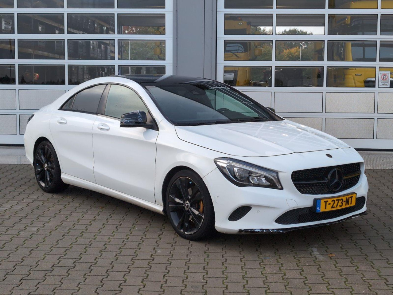 Mercedes-Benz CLA-klasse 180 Prestige | 2018 | 143.327 km | Automaat | T273NT | NAP: Geen oordeel - Berlină/ Sedan: Foto 2 Mercedes-Benz CLA-klasse 180 Prestige | 2018 | 143.327 km | Automaat | T273NT | NAP: Geen oordeel - Berlină/ Sedan: Foto 2