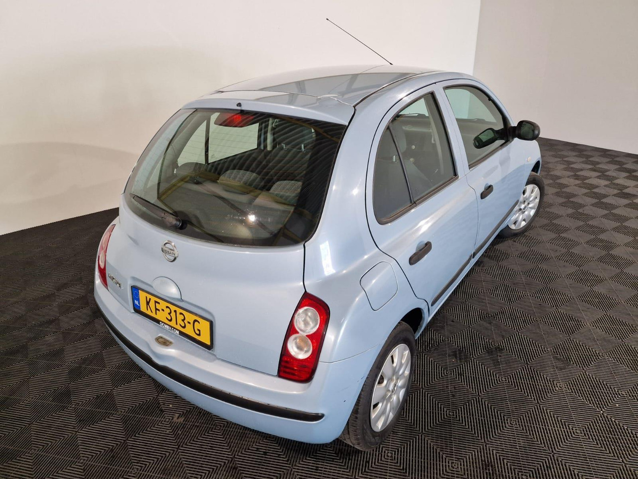 Nissan Micra 1.2 Visia KF-313-G - Automobil: Foto 4 Nissan Micra 1.2 Visia KF-313-G - Automobil: Foto 4