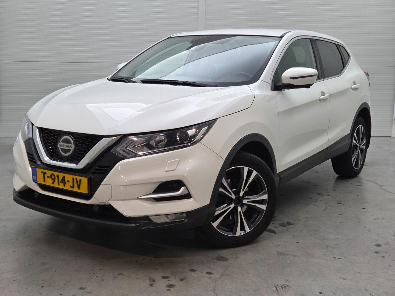 Nissan Qashqai 1.3 DIG - T Acenta | 2020 | 136.596 km | Automaat | T914JV | NAP: Geen oordeel - SUV: Foto 1 Nissan Qashqai 1.3 DIG - T Acenta | 2020 | 136.596 km | Automaat | T914JV | NAP: Geen oordeel - SUV: Foto 1