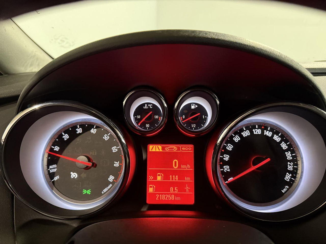 Opel | Astra Sports Tourer | 1.4 Turbo Sport + | 2015 | 218.258 km | HG259B | Logisch - Automobil: Foto 4 Opel | Astra Sports Tourer | 1.4 Turbo Sport + | 2015 | 218.258 km | HG259B | Logisch - Automobil: Foto 4