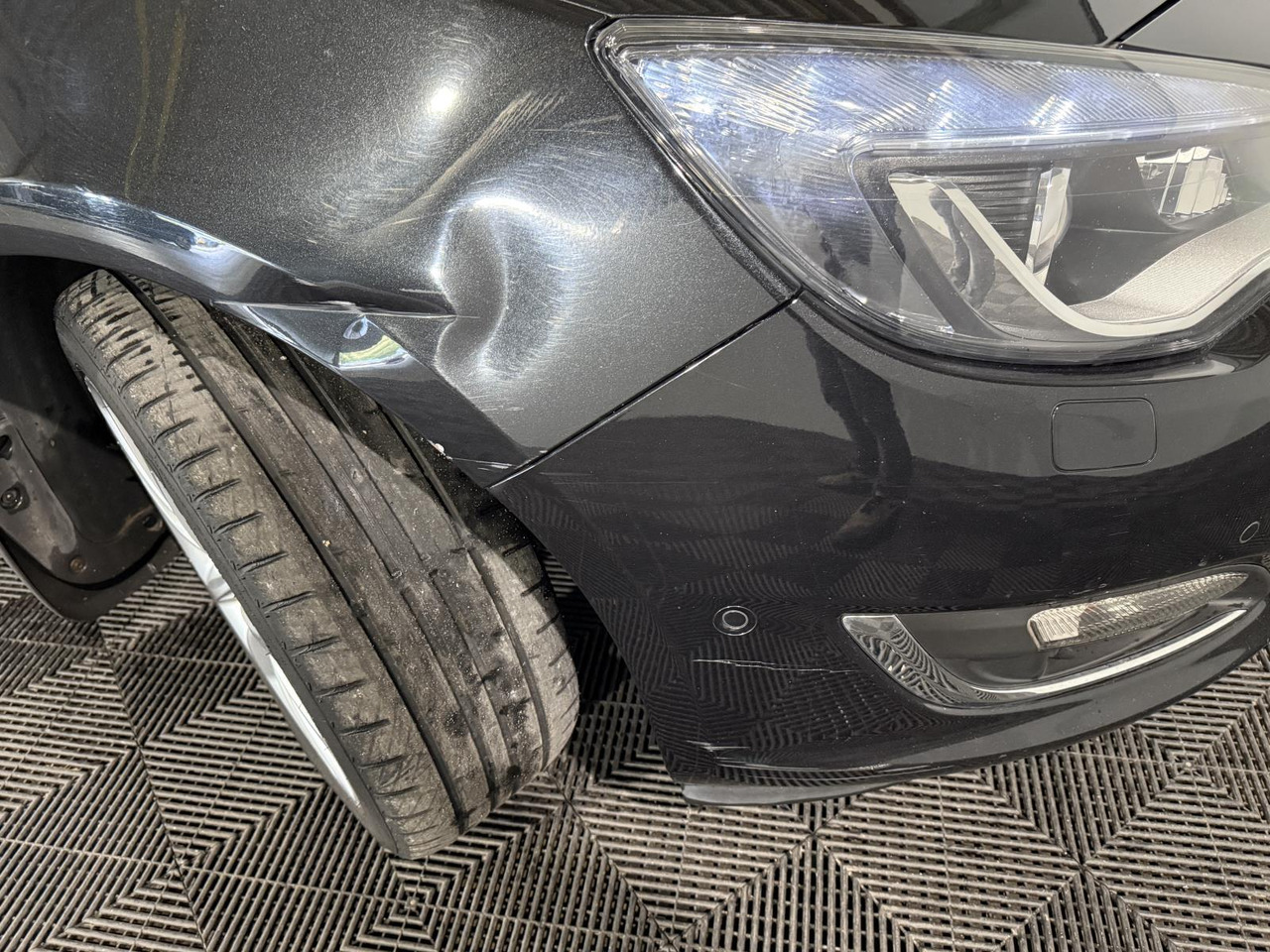 Opel | Astra Sports Tourer | 1.4 Turbo Sport + | 2015 | 218.258 km | HG259B | Logisch - Automobil: Foto 3 Opel | Astra Sports Tourer | 1.4 Turbo Sport + | 2015 | 218.258 km | HG259B | Logisch - Automobil: Foto 3
