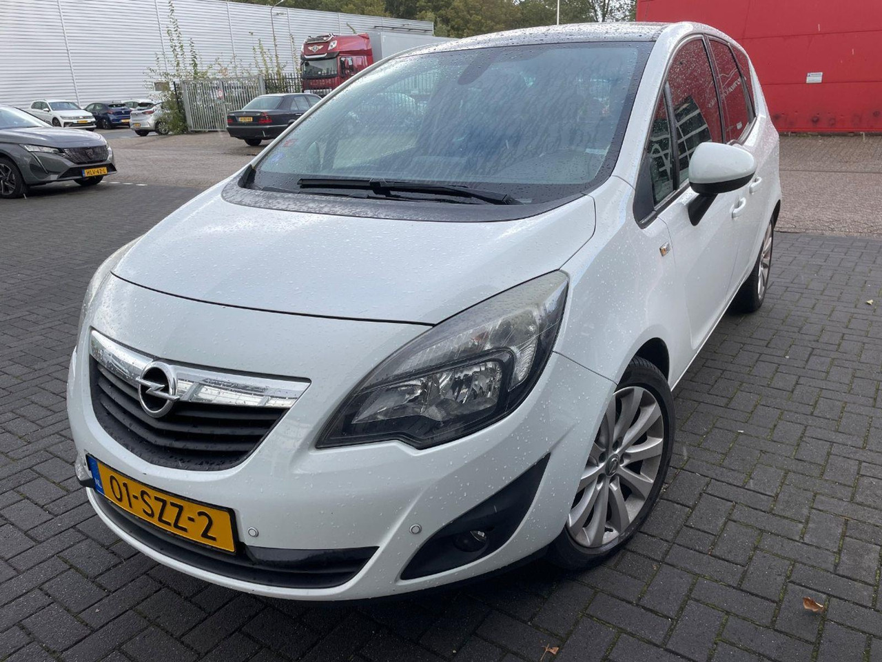 Opel Meriva 1.4 Turbo Cosmo | 2011 | 254.022 km | 01SZZ2 | NAP: Logisch - Automobil: Foto 1 Opel Meriva 1.4 Turbo Cosmo | 2011 | 254.022 km | 01SZZ2 | NAP: Logisch - Automobil: Foto 1