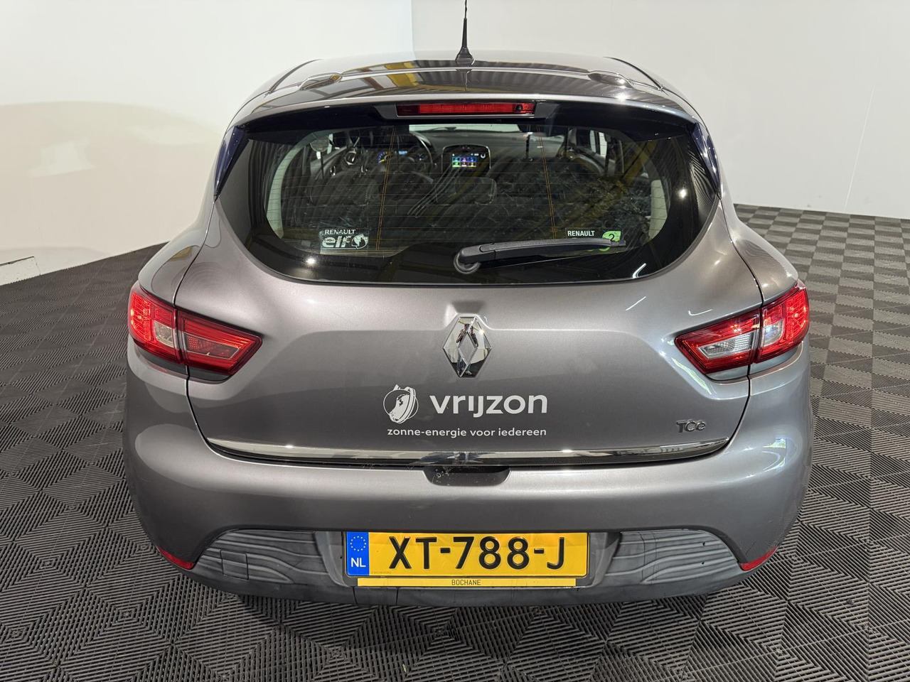Renault | Clio | 0.9 TCe Dynamique | 2016 | 192.462 km | XT788J | Geen oordeel - Hatchback: Foto 4 Renault | Clio | 0.9 TCe Dynamique | 2016 | 192.462 km | XT788J | Geen oordeel - Hatchback: Foto 4