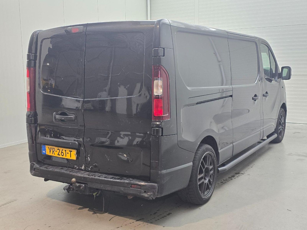 Renault Trafic 1.6 dCi T29 L2H2 Comfort Energy | 2015 | 305.750 km | VR261T | NAP: Logisch - Dubă: Foto 4 Renault Trafic 1.6 dCi T29 L2H2 Comfort Energy | 2015 | 305.750 km | VR261T | NAP: Logisch - Dubă: Foto 4