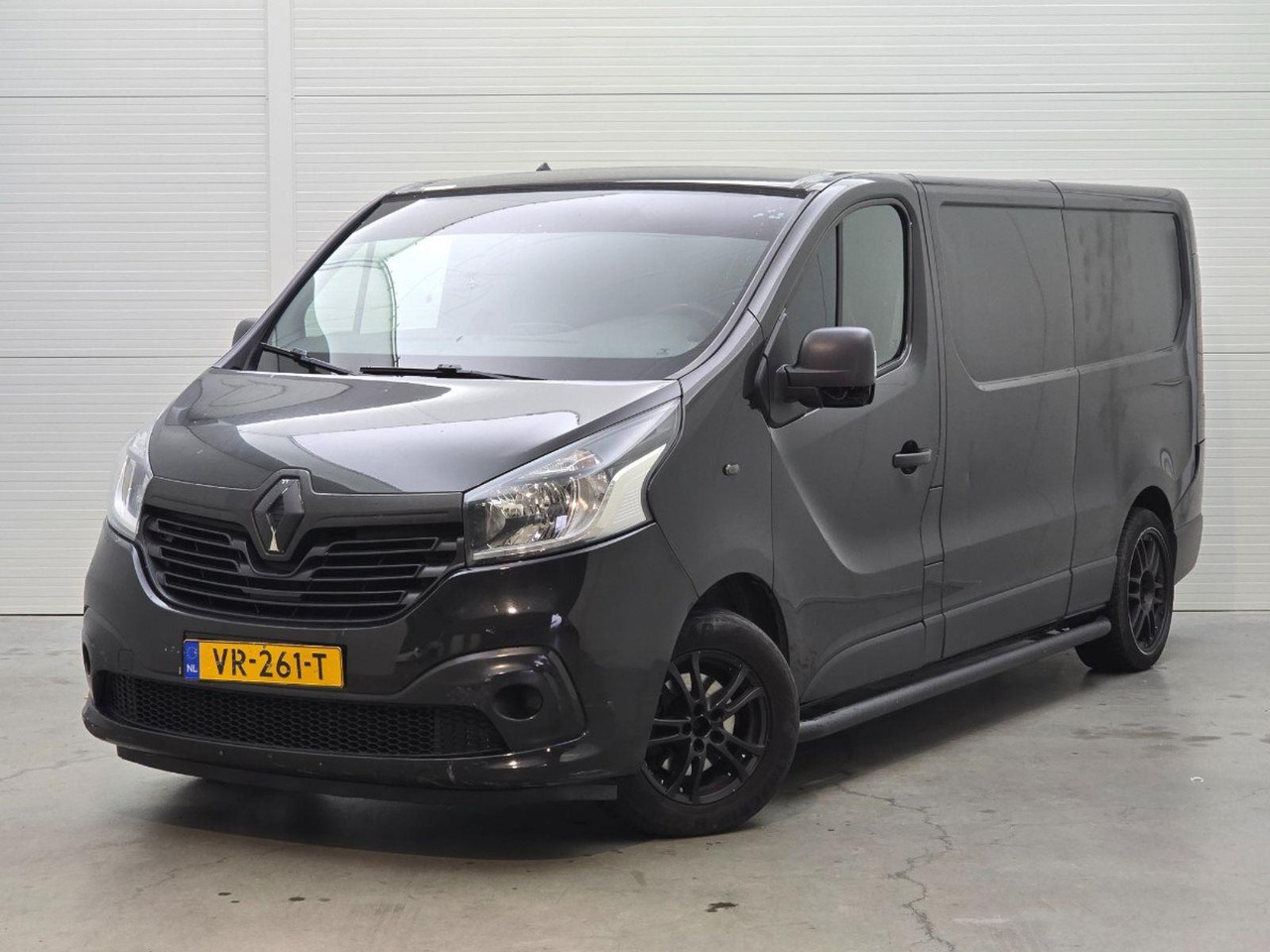 Renault Trafic 1.6 dCi T29 L2H2 Comfort Energy | 2015 | 305.750 km | VR261T | NAP: Logisch - Dubă: Foto 1 Renault Trafic 1.6 dCi T29 L2H2 Comfort Energy | 2015 | 305.750 km | VR261T | NAP: Logisch - Dubă: Foto 1