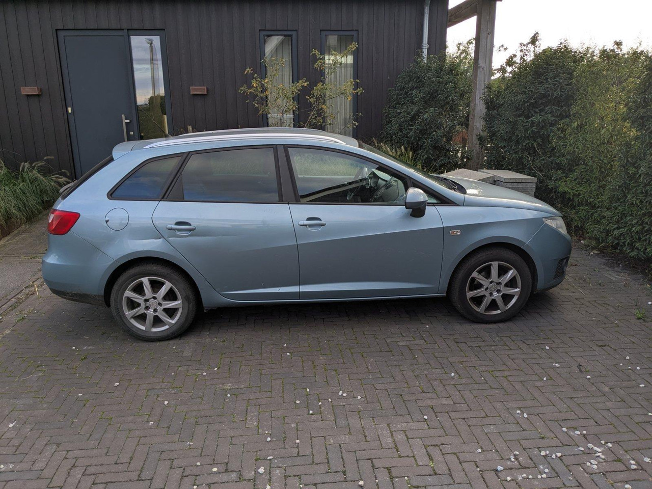 SEAT | Ibiza ST | 1.2 TDI Style Ecomotive | 2011 | 187.816 km | 04PPB6 | Logisch - Automobil: Foto 4 SEAT | Ibiza ST | 1.2 TDI Style Ecomotive | 2011 | 187.816 km | 04PPB6 | Logisch - Automobil: Foto 4
