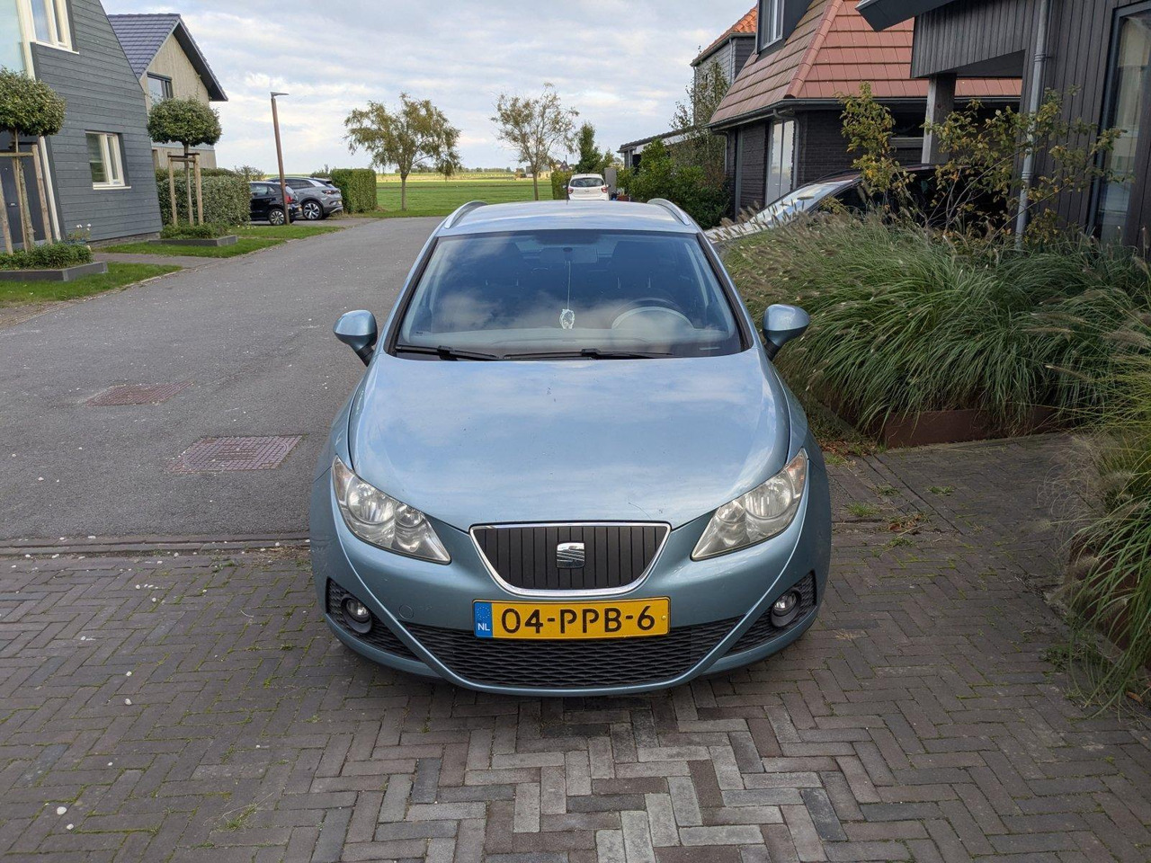 SEAT | Ibiza ST | 1.2 TDI Style Ecomotive | 2011 | 187.816 km | 04PPB6 | Logisch - Automobil: Foto 2 SEAT | Ibiza ST | 1.2 TDI Style Ecomotive | 2011 | 187.816 km | 04PPB6 | Logisch - Automobil: Foto 2